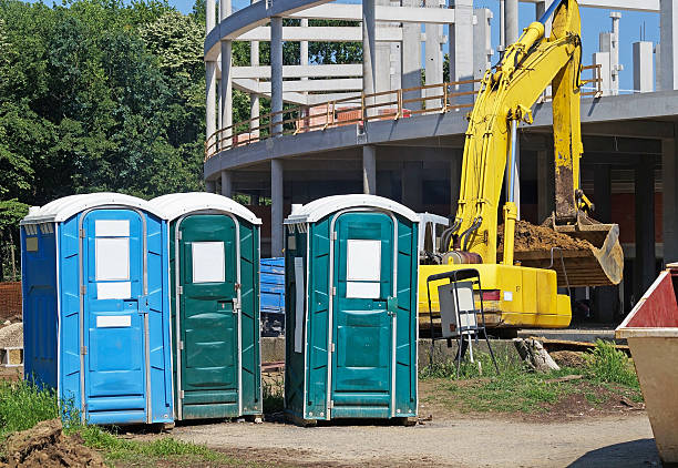 Best VIP or Luxury Restroom Trailers  in Lmyra, PA